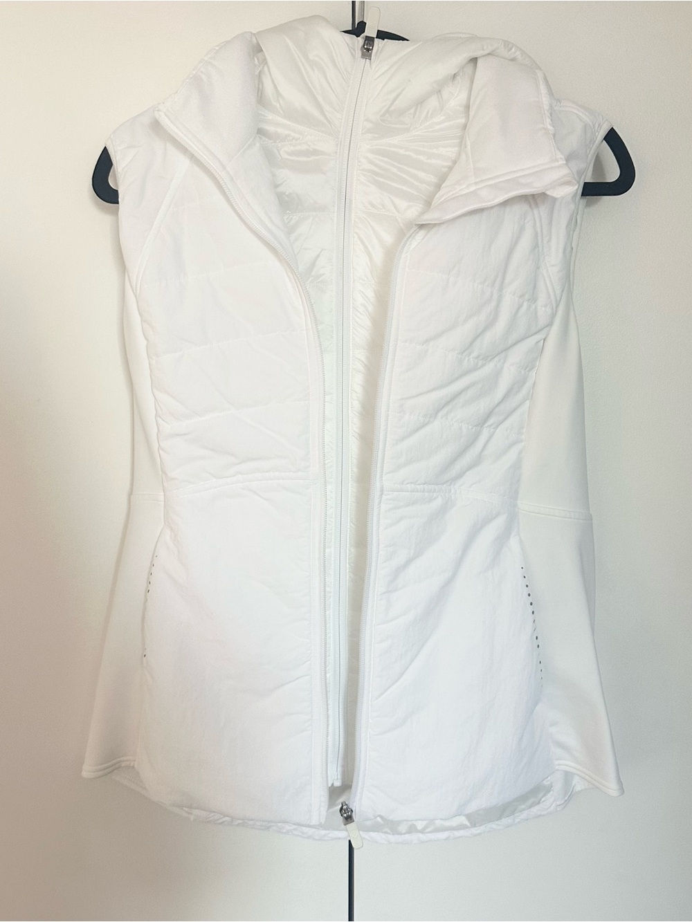 NWOT Lululemon Another Mile Vest - White - Picture 6 of 16